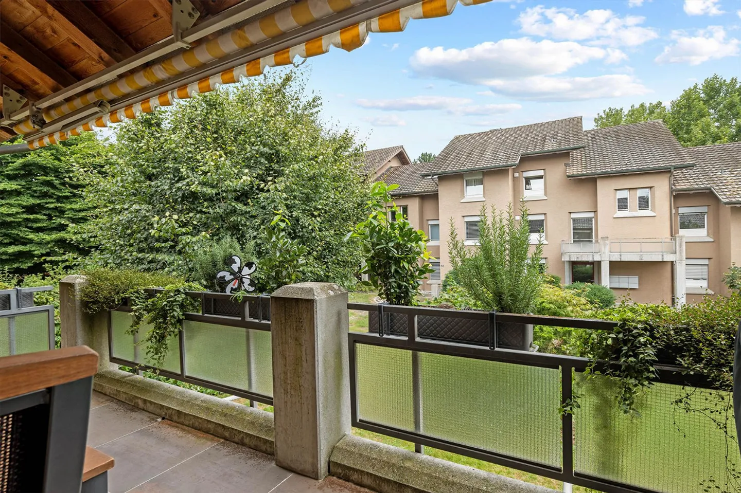 Grosszügige 6.5-Zimmer-Duplex in Fraubrunnen - 158 m² Wohnfläche - Foto 2 von 13
