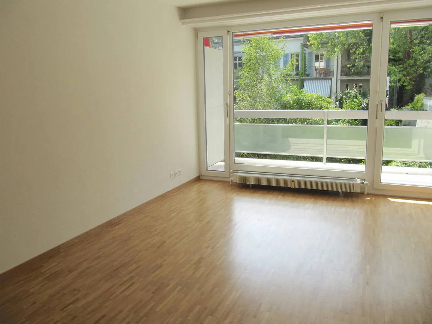 Appartamento centrale di 2,5 stanze con balcone - Foto 1 di 8