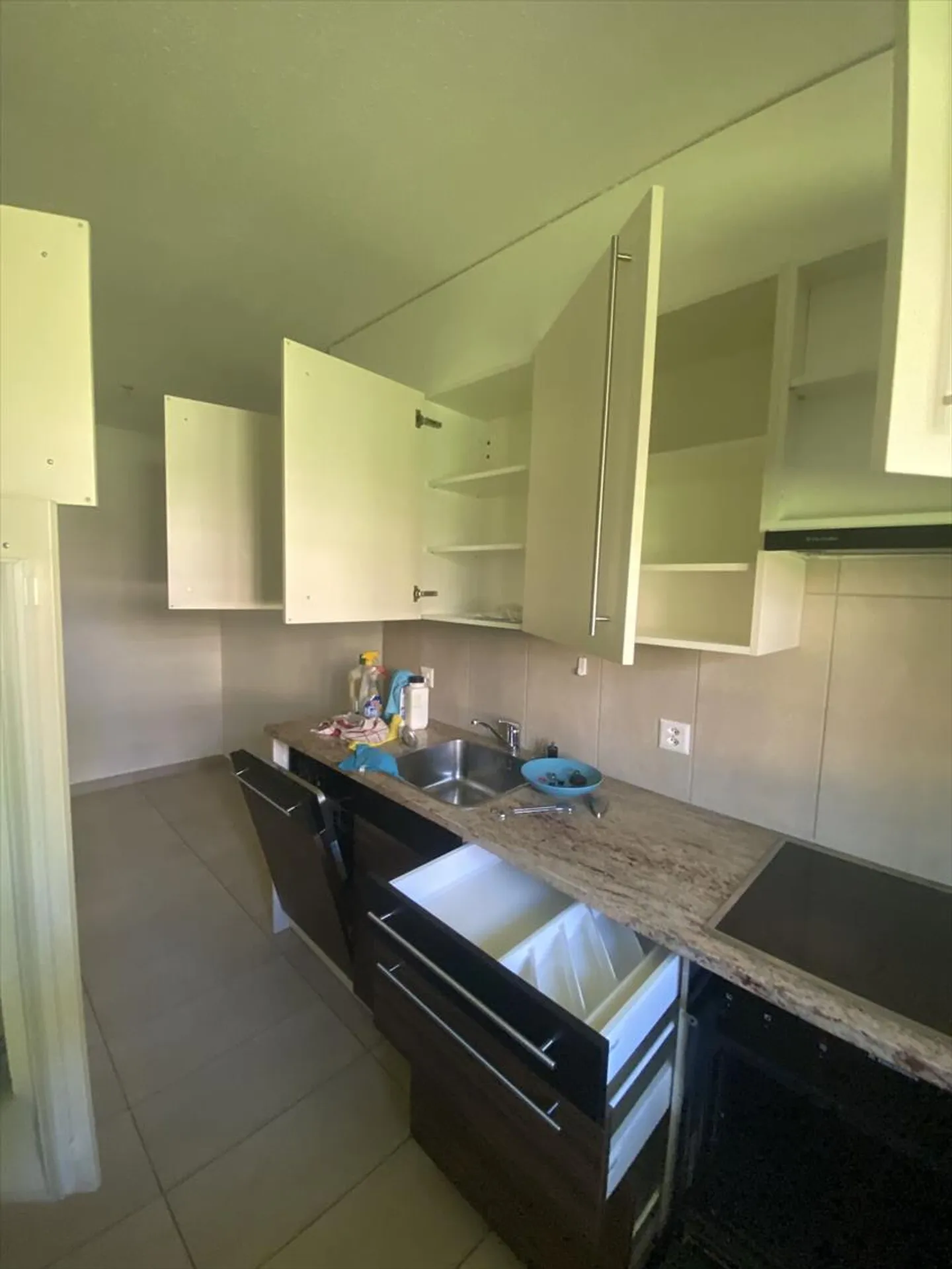 Appartement avec balcon et 4.5 pièces - Photo 8 sur 10