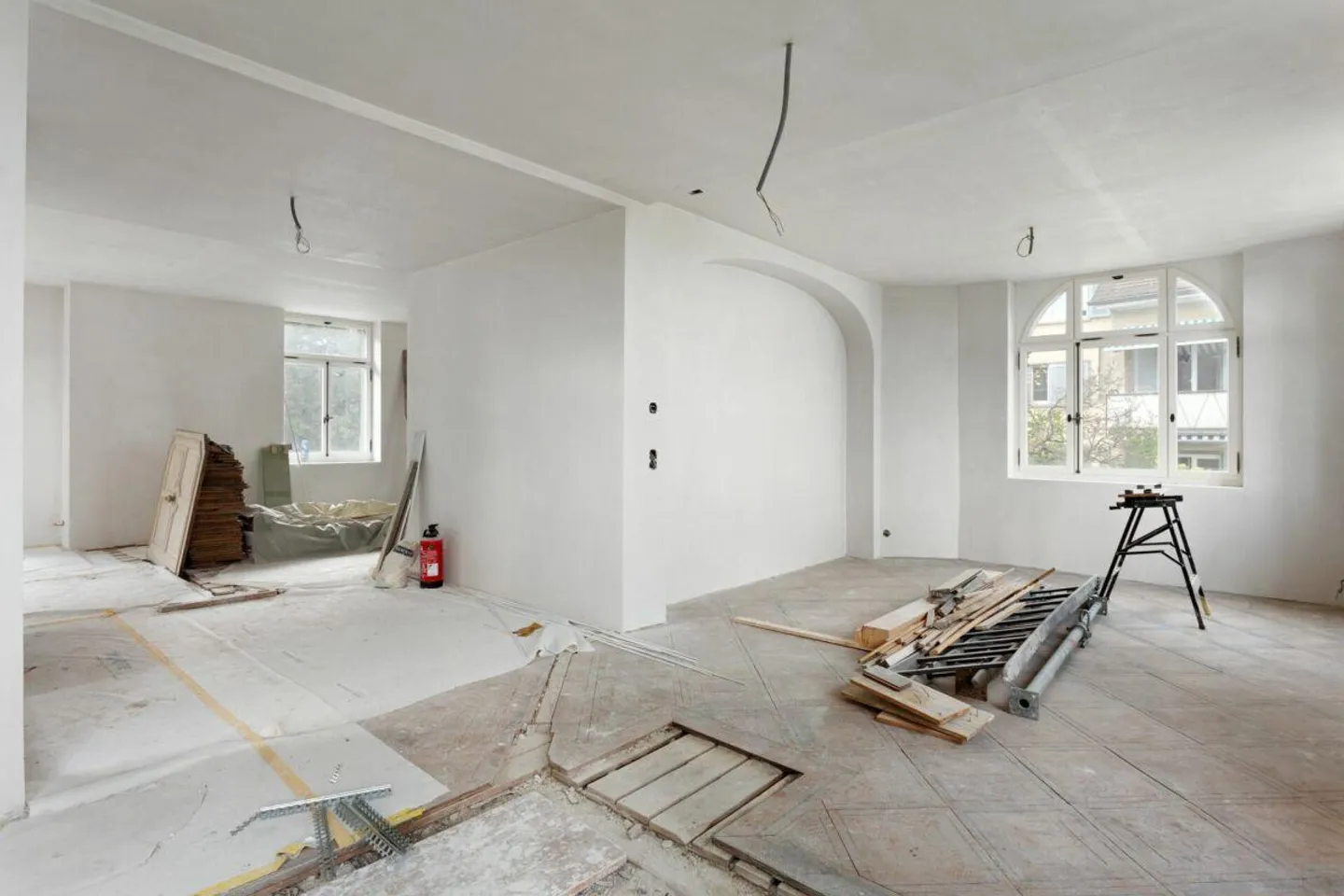 Villa entièrement rénovée dans un emplacement central avec vue sur le lac - Photo 6 sur 16