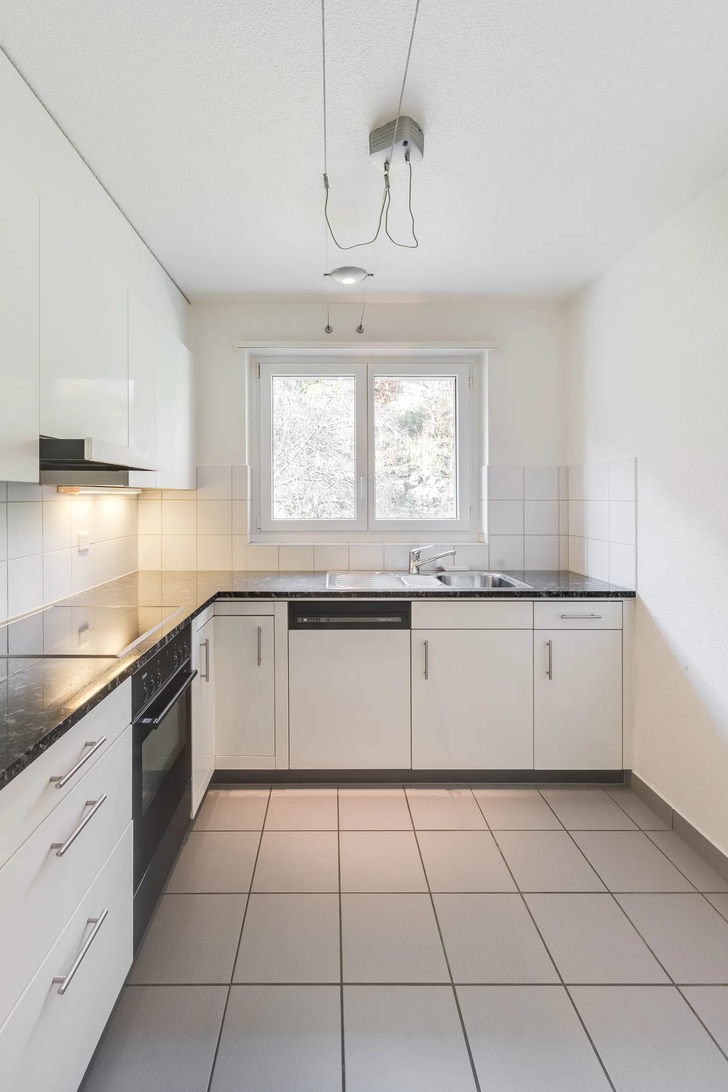 Sonnige Wohnung mit Seeblick - Foto 4 von 8