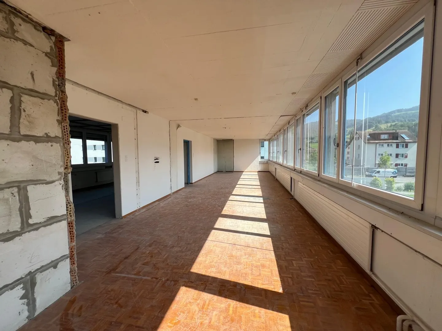 Spazio ufficio flessibile con opzioni di espansione a Rheineck - Foto 8 di 11