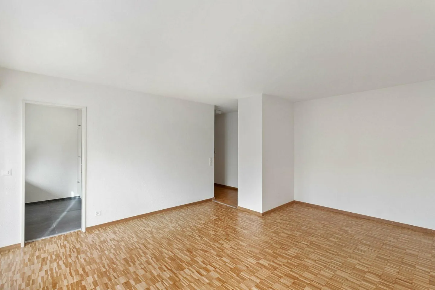 Charmantes Studio in Thalwil - Foto 3 von 6