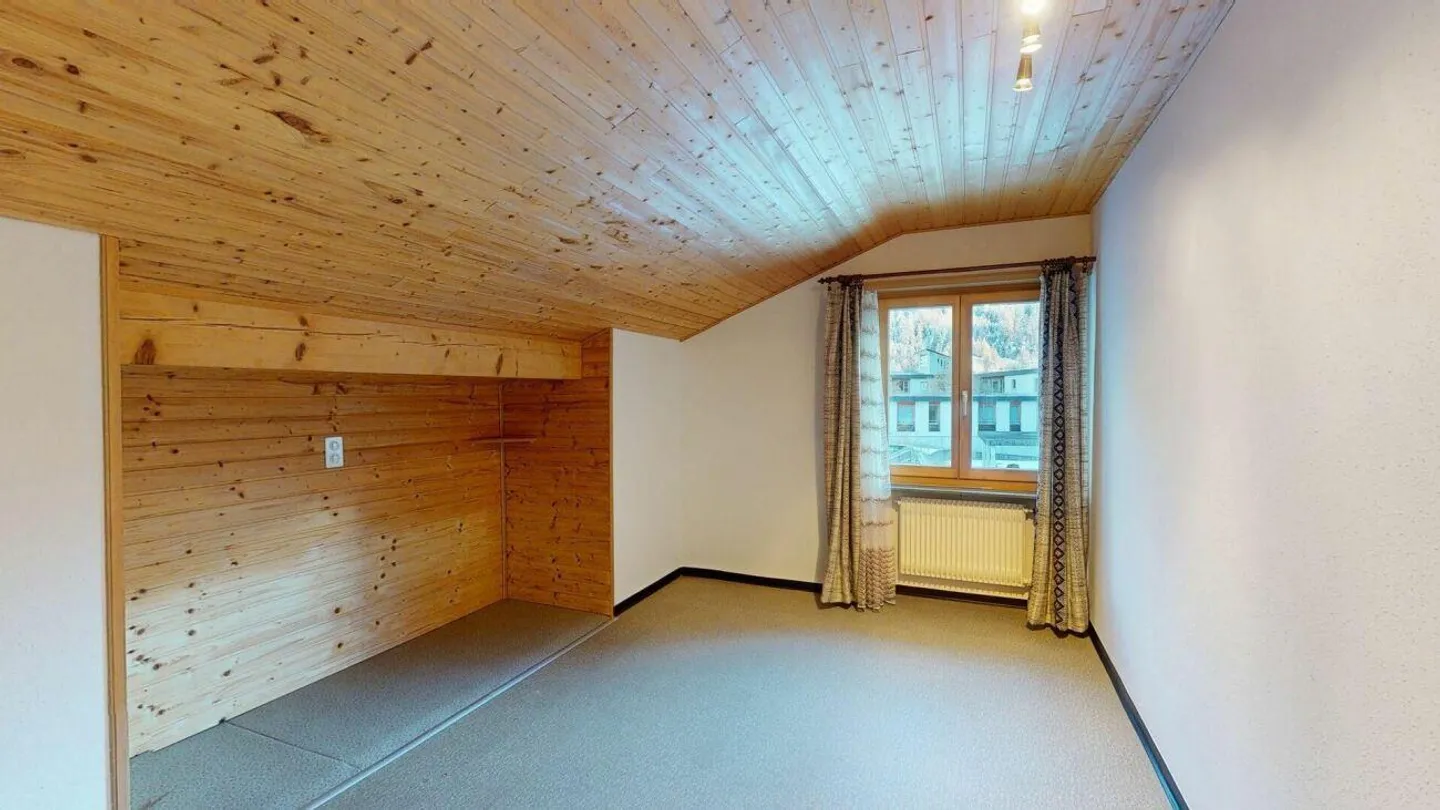 Casa unifamiliare accogliente con molto spazio e zona residenziale tranquilla - Foto 6 di 19