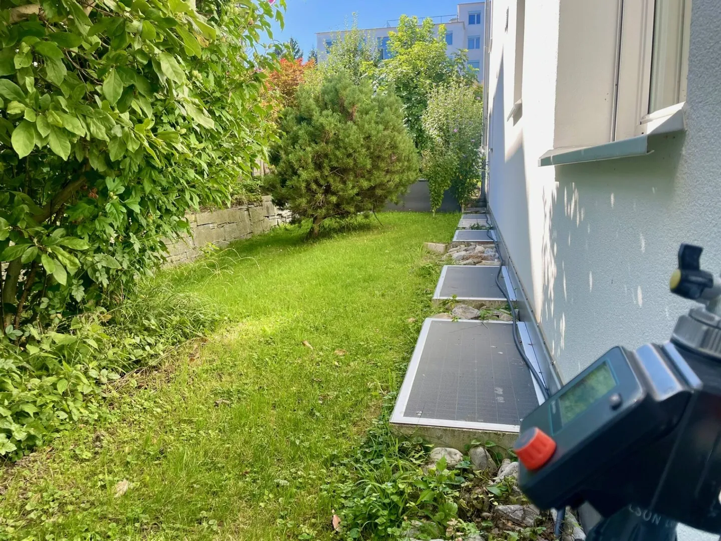 Duplex con vista lago, piscina, terrazza, giardino, vari posti a sedere - Foto 5 di 24