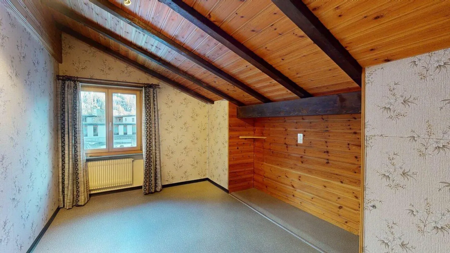 Casa unifamiliare accogliente con molto spazio e zona residenziale tranquilla - Foto 8 di 19