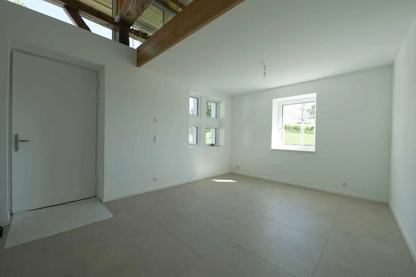 Casa a schiera di 8 locali - Foto 5 di 13