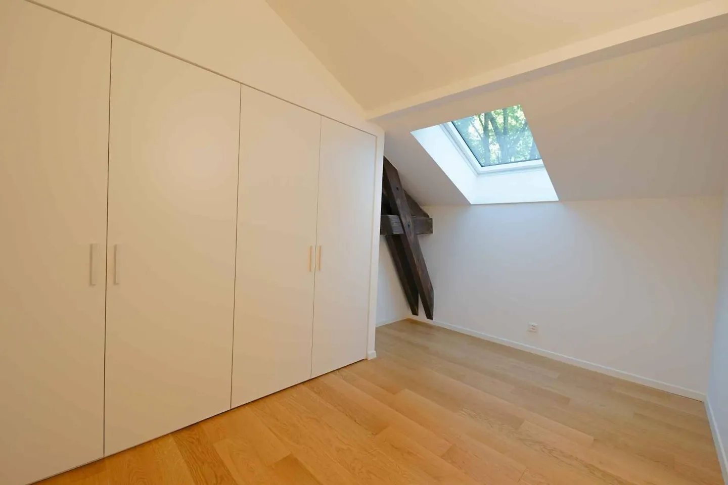 Casa a schiera di 8 locali - Foto 8 di 13