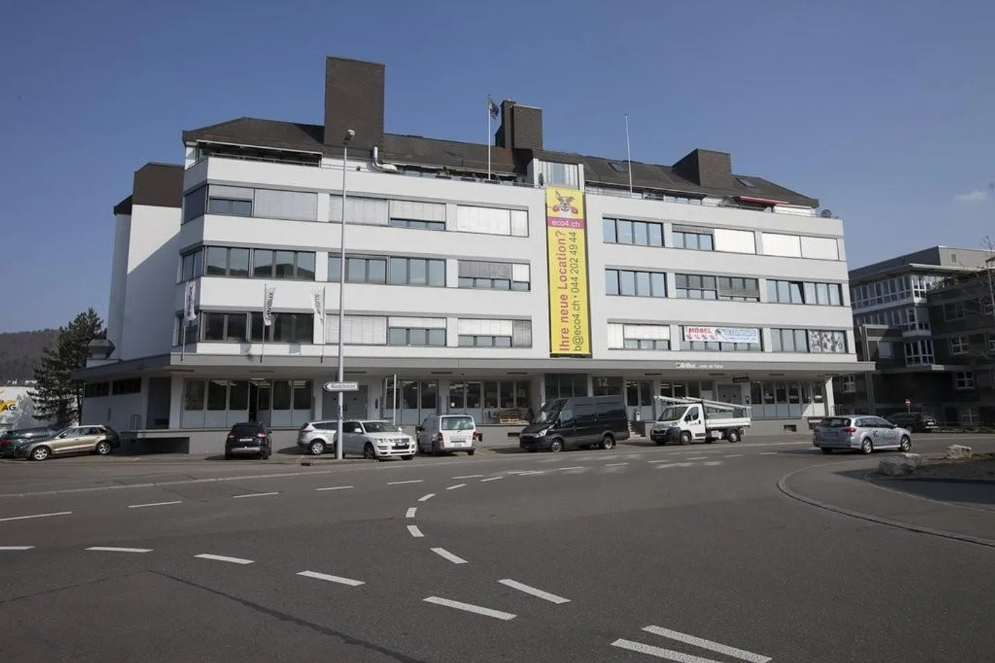 Büroräume oder Gewerbefläche im Gebiet Silbern - Foto 1 von 3