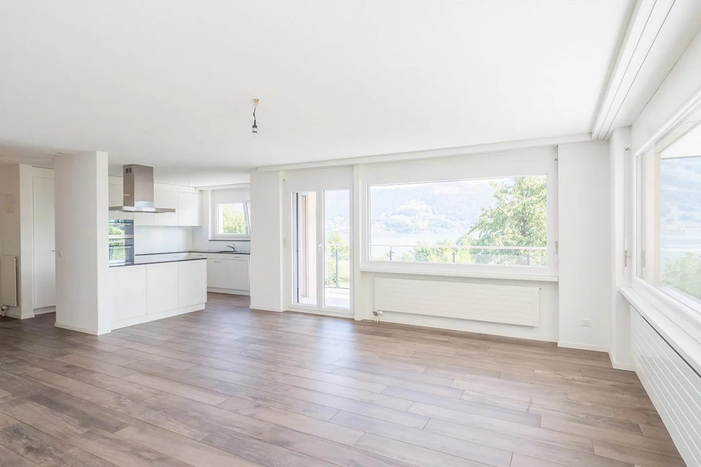 Intimité avec vue sur le lac - Photo 3 sur 11