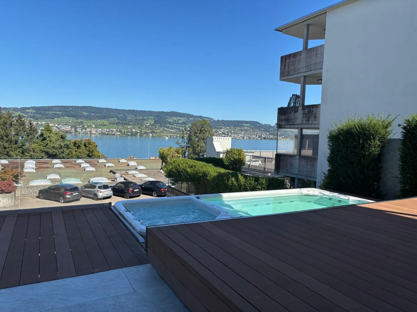 Duplex con vista lago, piscina, terrazza, giardino, vari posti a sedere - Foto 22 di 24