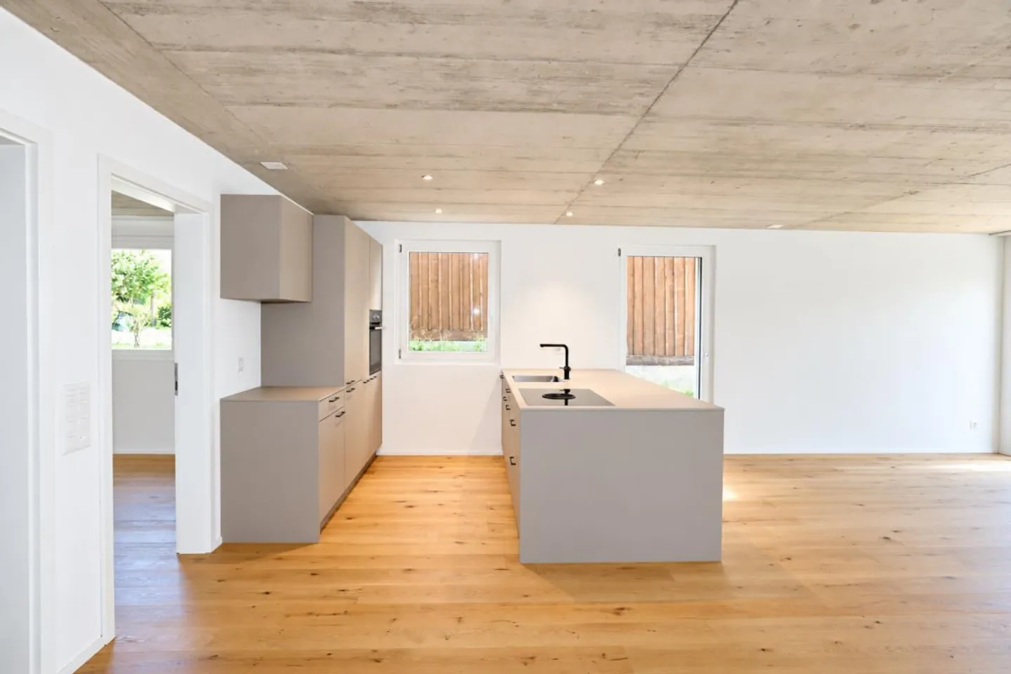 Modern 3.5-room apartment with garden share in Kümmertshausen - attractive investment property - Photo 4 of 16