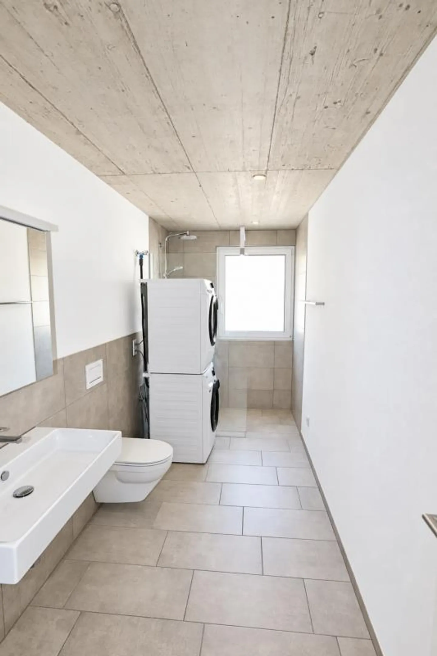 Modern 3.5-room apartment with garden share in Kümmertshausen - attractive investment property - Photo 11 of 16