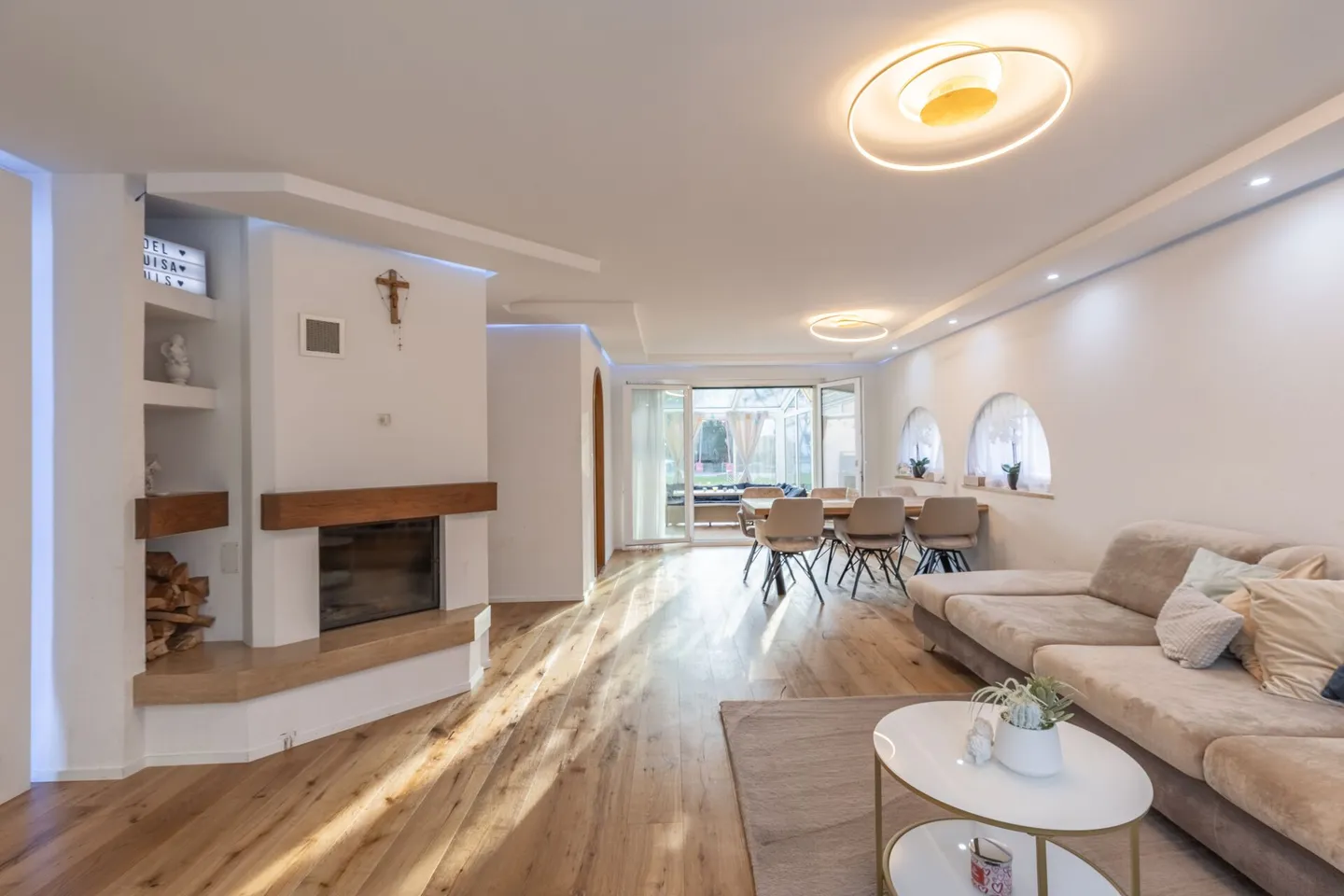 Casa unifamiliare ristrutturata nel centro di Au - Foto 5 di 22