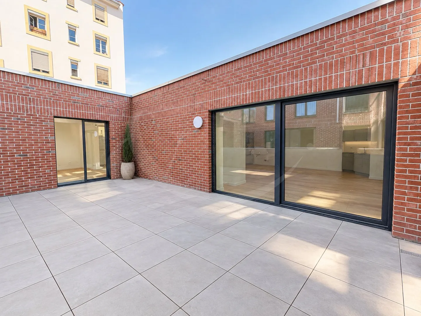 Exclusivity? 4-room apartment with 64 m² of terraces? Nations - Servette - Photo 1 of 7