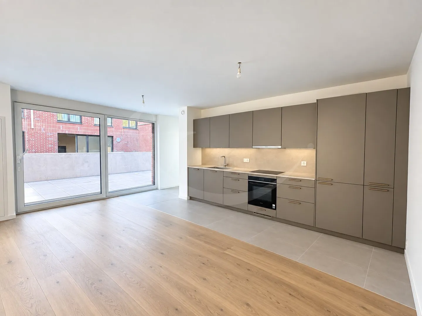 Exclusivity? 4-room apartment with 64 m² of terraces? Nations - Servette - Photo 2 of 7
