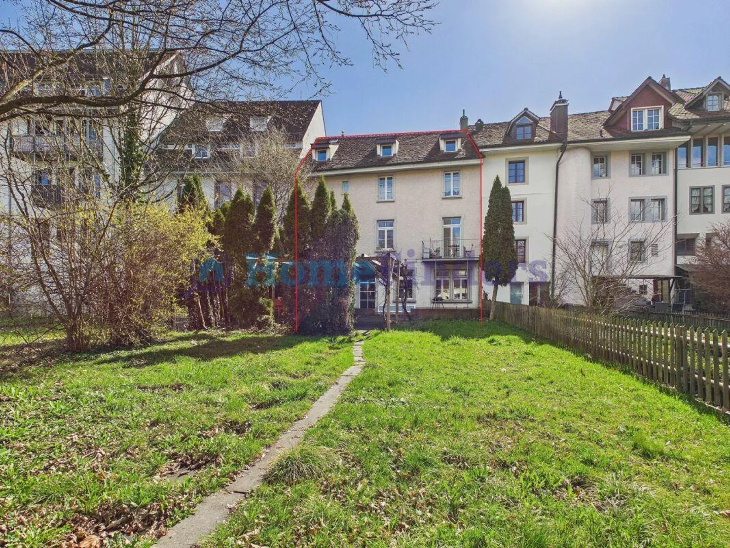 Old Town Gem in Zofingen - High Yield in Prime Location! - Photo 1 of 2