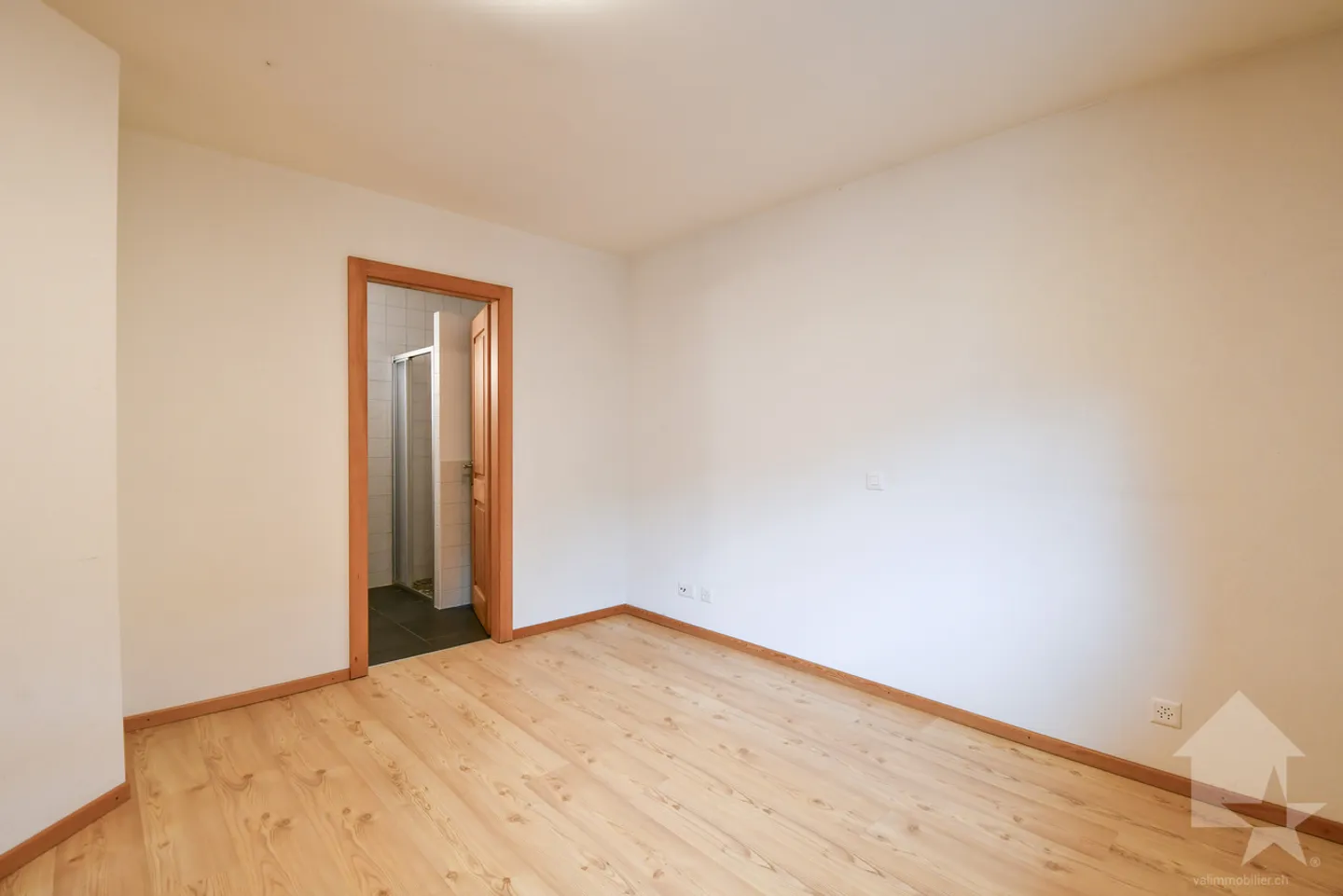 «Magnifico appartamento di 4,5 locali al piano giardino» - Foto 8 di 11