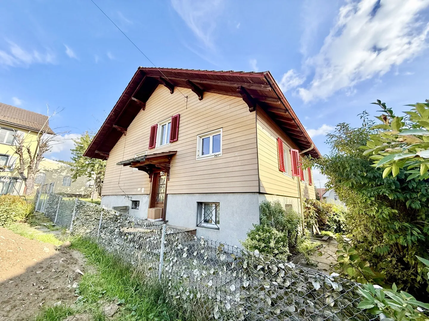 Una vecchia casa per la tua ristrutturazione dei sogni individuale! - Foto 2 di 13