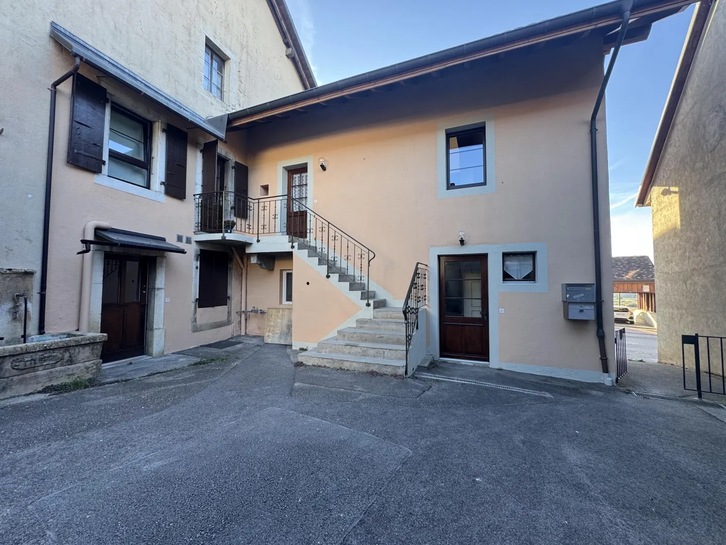Triplex Incantevole con Vista Lago - Foto 1 di 8