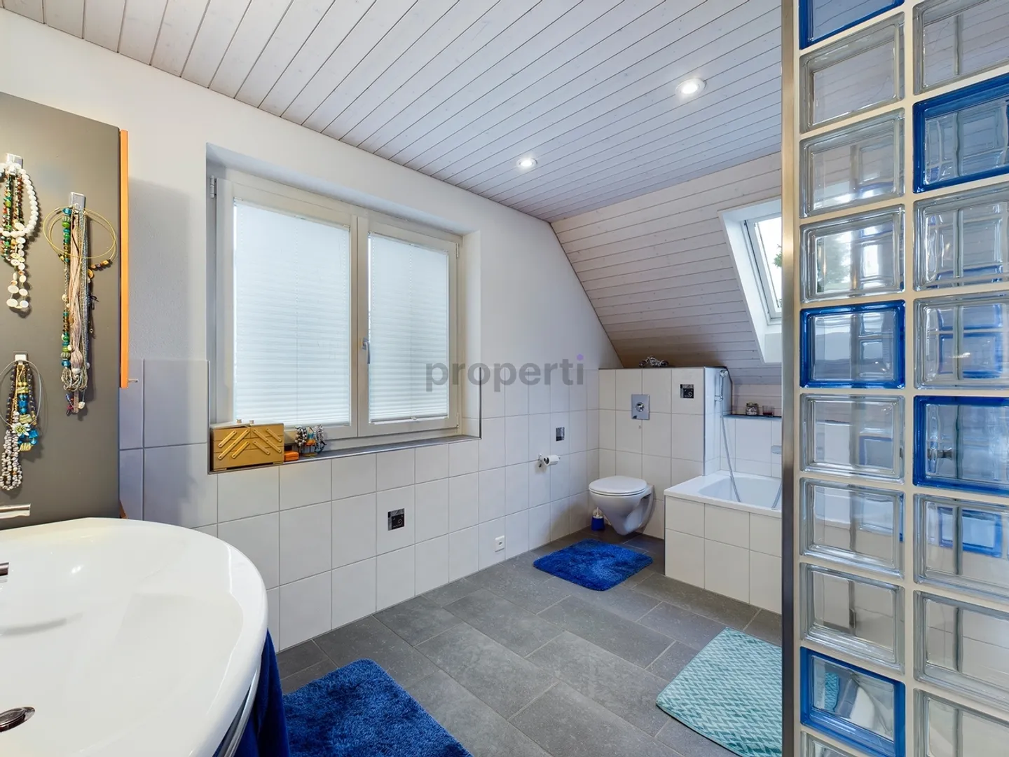 Charmantes Einfamilienhaus in Merenschwand - Foto 9 von 10