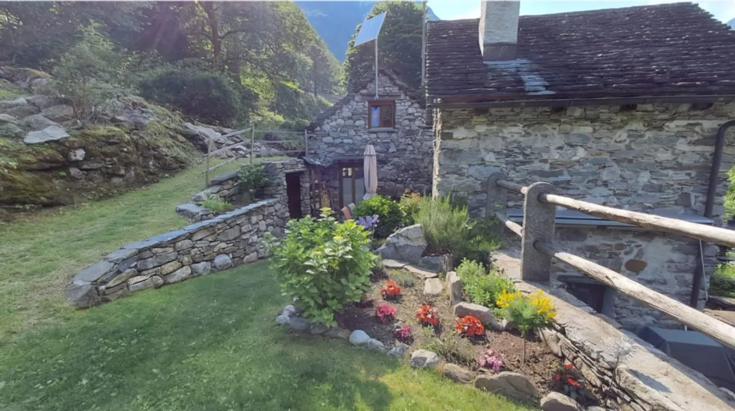 Casa singola in vendita - Foto 3 di 10