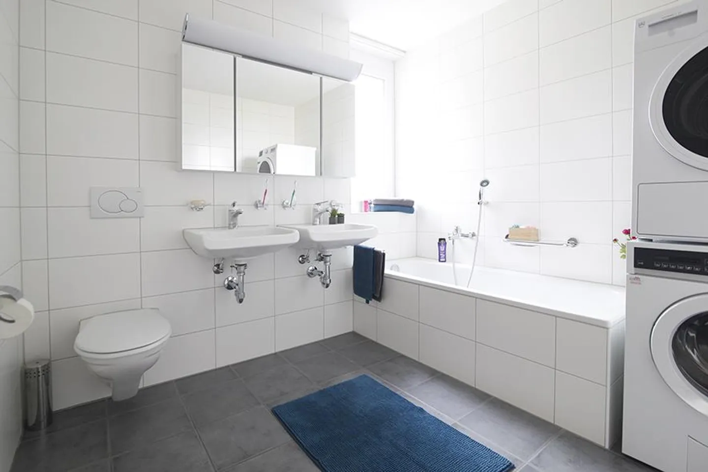 Moderne Wohnung mit traumhaftem Ausblick - Foto 5 von 9