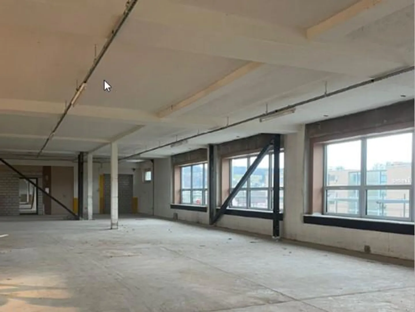 Espaces commerciaux « Centrale Pratteln » - Photo 3 sur 10