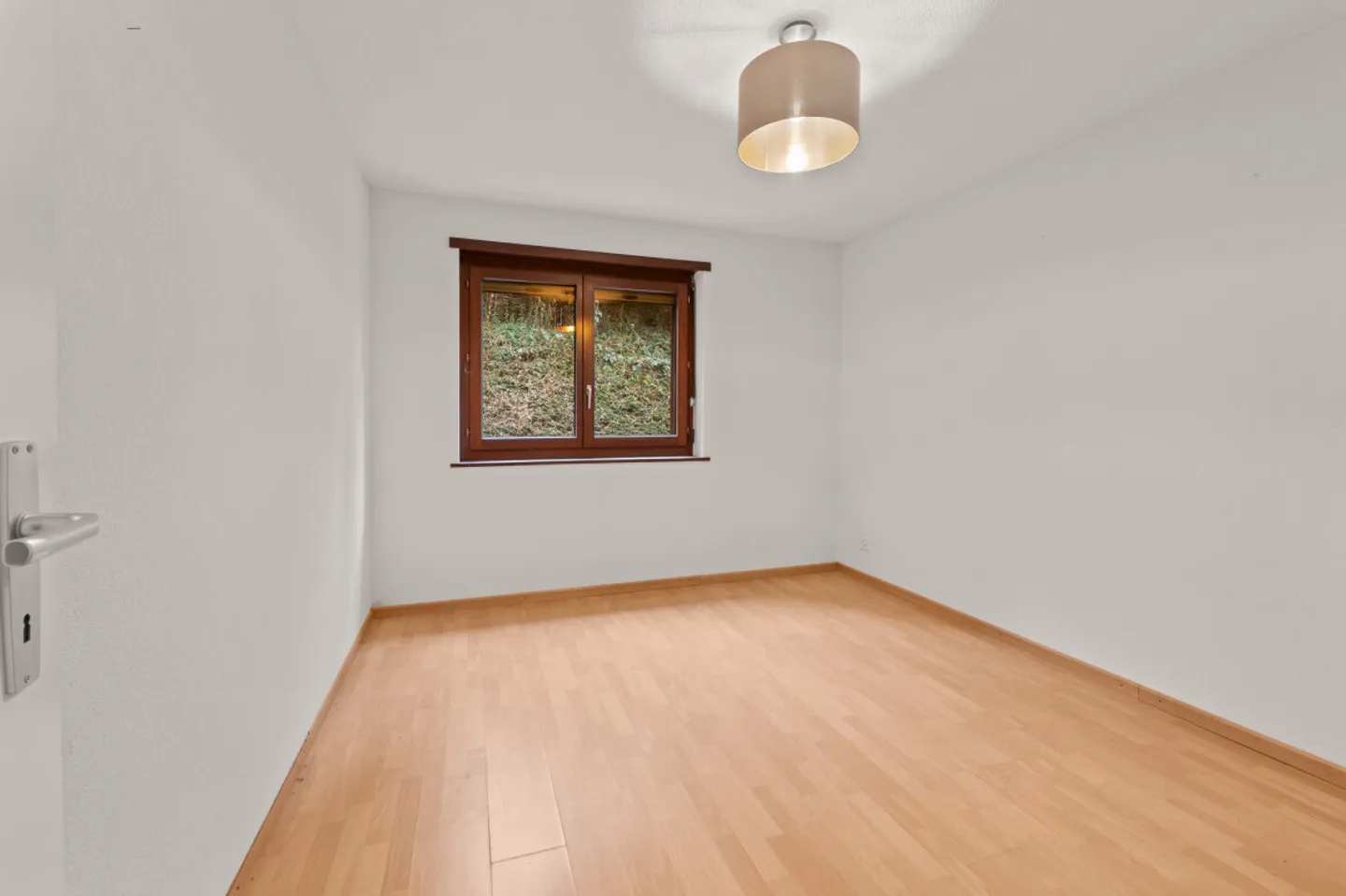 Zu Fuß zum Bahnhof, Autobahn in 3 Minuten! - Foto 12 von 13