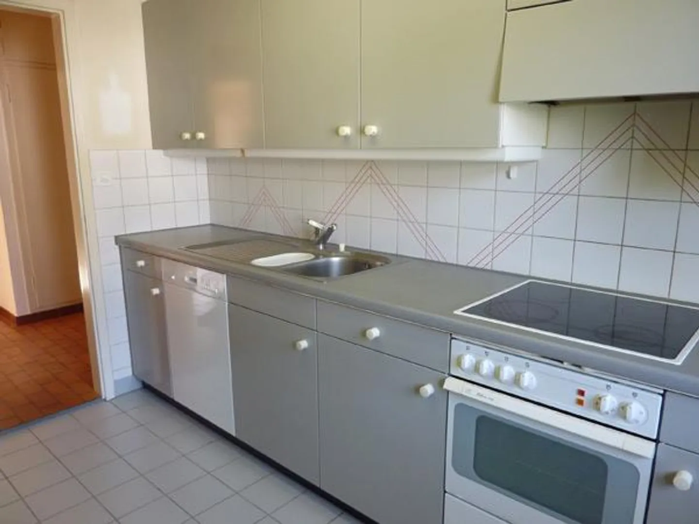 Petit, fin et plein de charme - Photo 3 sur 4