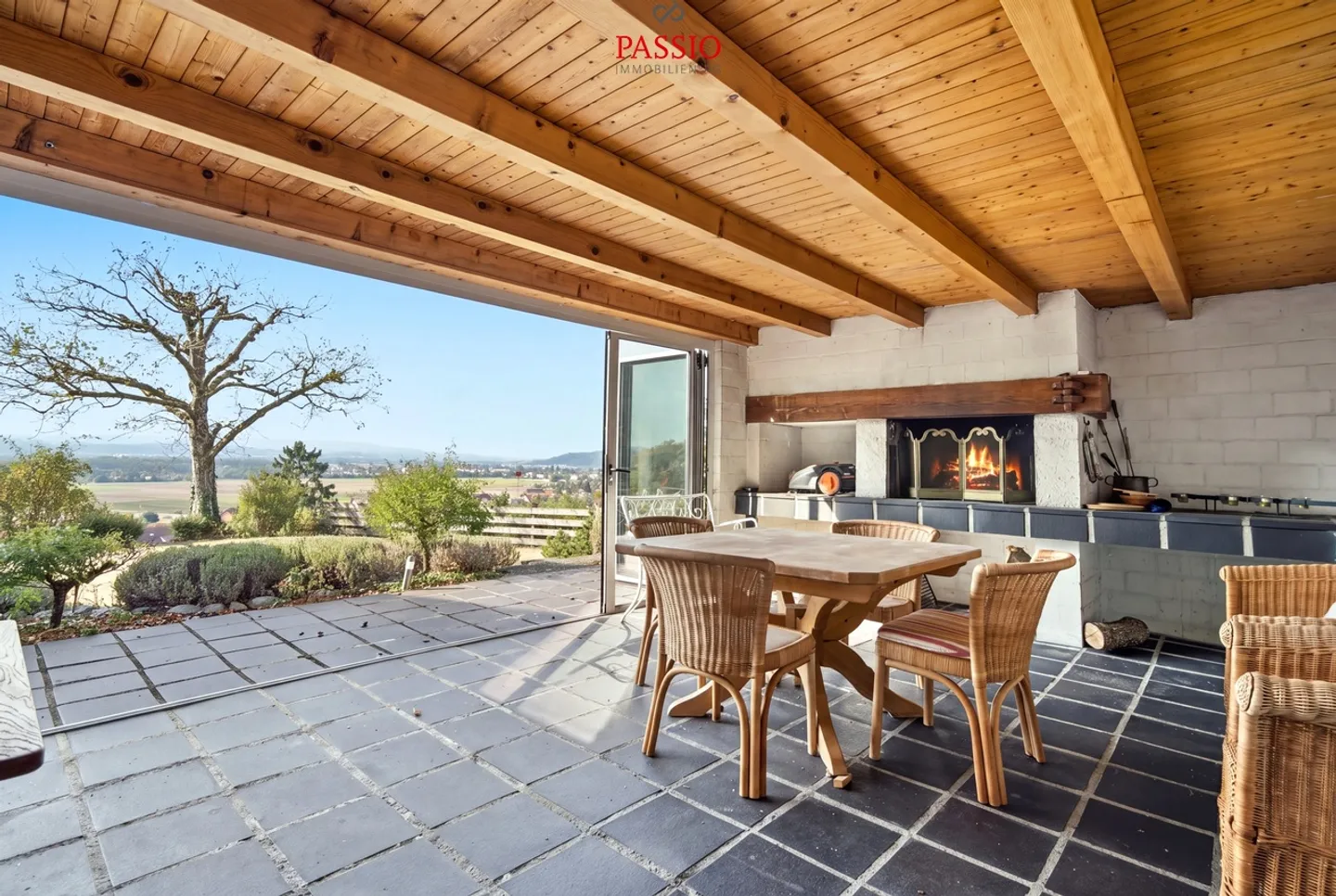Ristrutturare o costruire nuovo – Proprietà e terreno di 1'532 m² - Foto 2 di 43