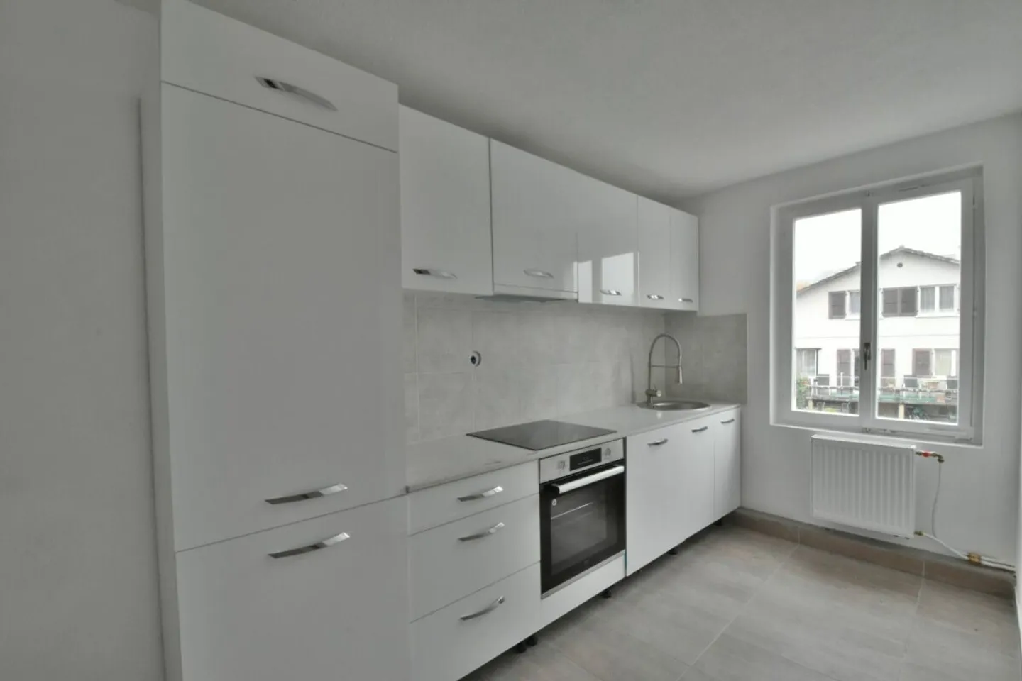 Attractive multi-family house in the tax-friendly Bettlach - Prime location in the village center! - Photo 6 of 9