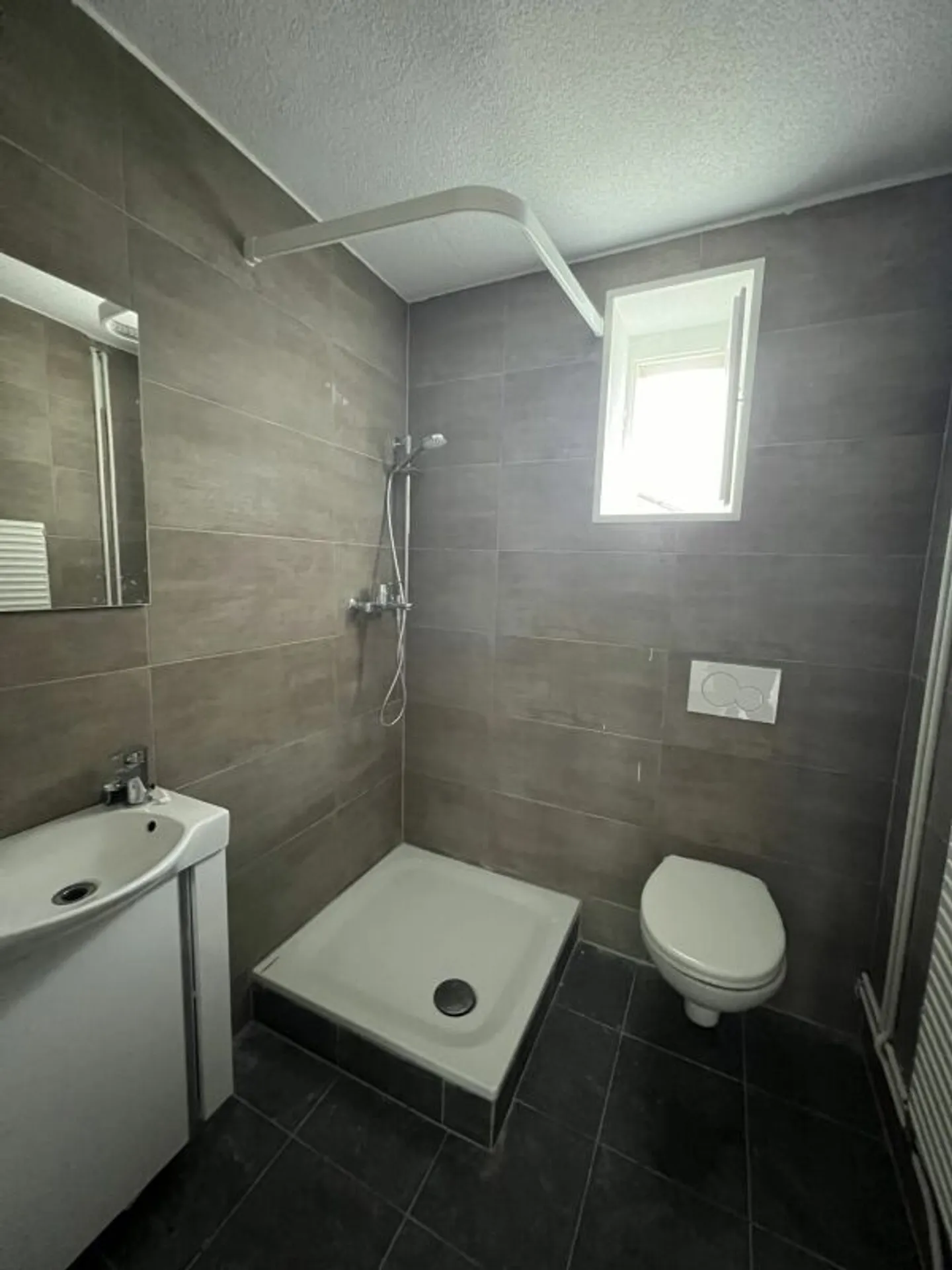 Attractive multi-family house in the tax-friendly Bettlach - Prime location in the village center! - Photo 9 of 9