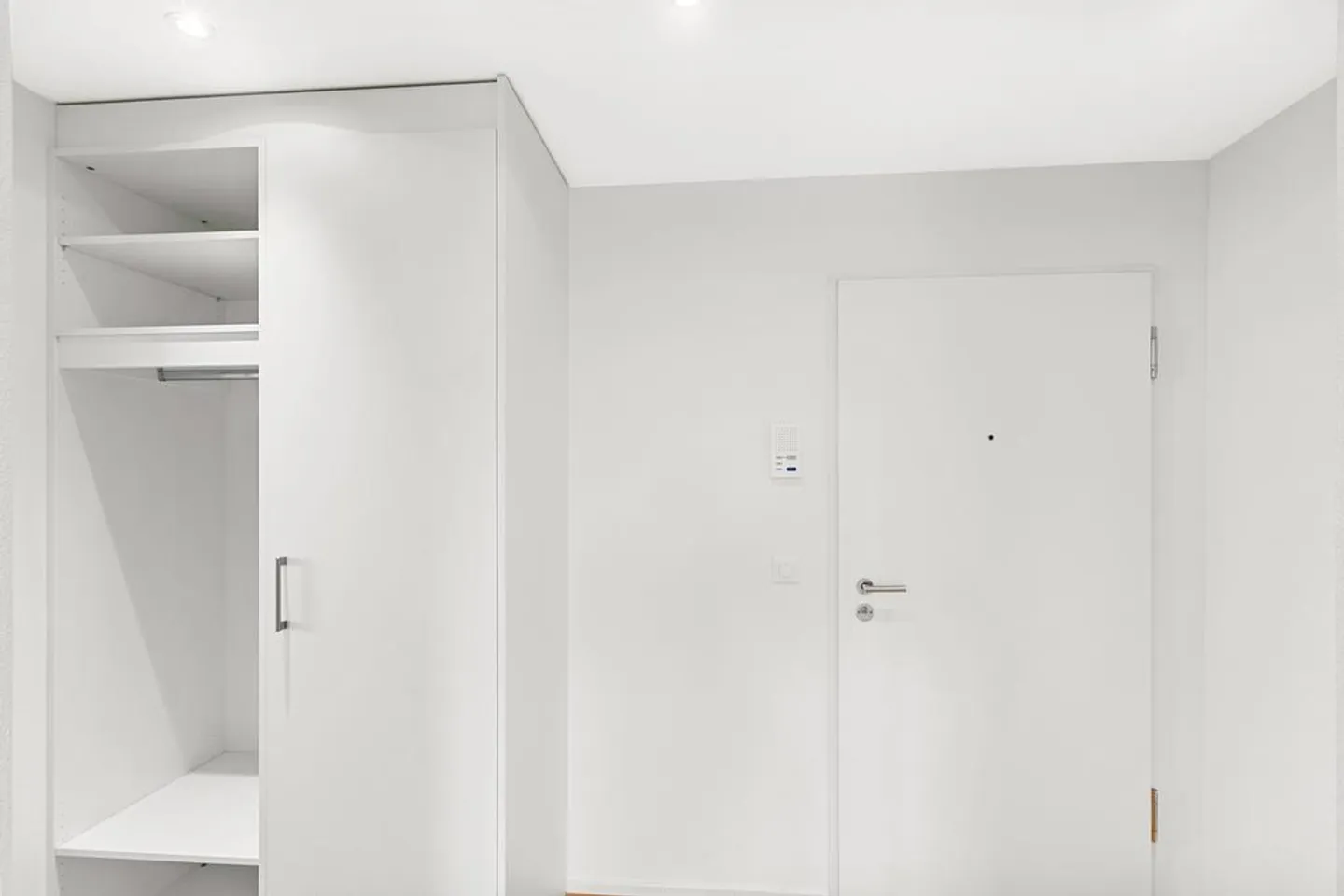 Attractive 2.5-room apartment by the Rhine - Photo 5 of 10