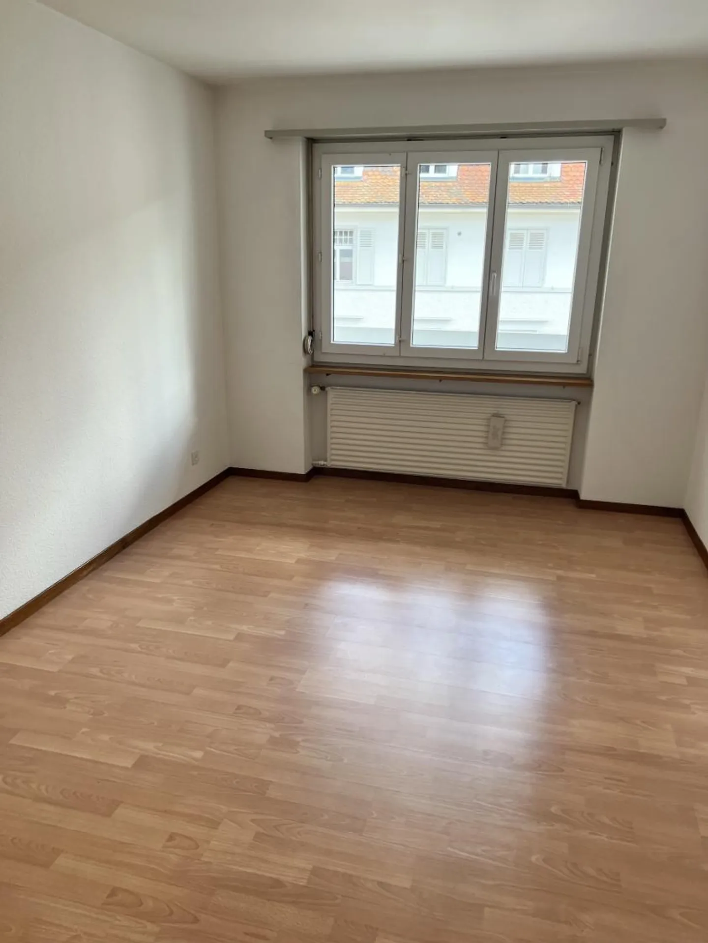 2.5 Room Apartment - Photo 2 of 6