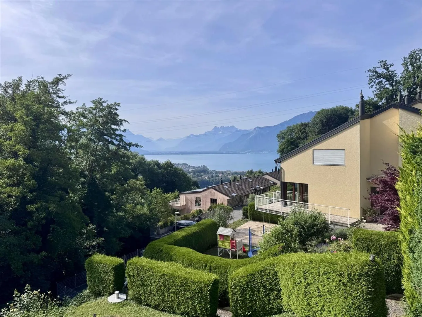 Magnifique maison familiale de 6.5 pièces - Photo 4 sur 13