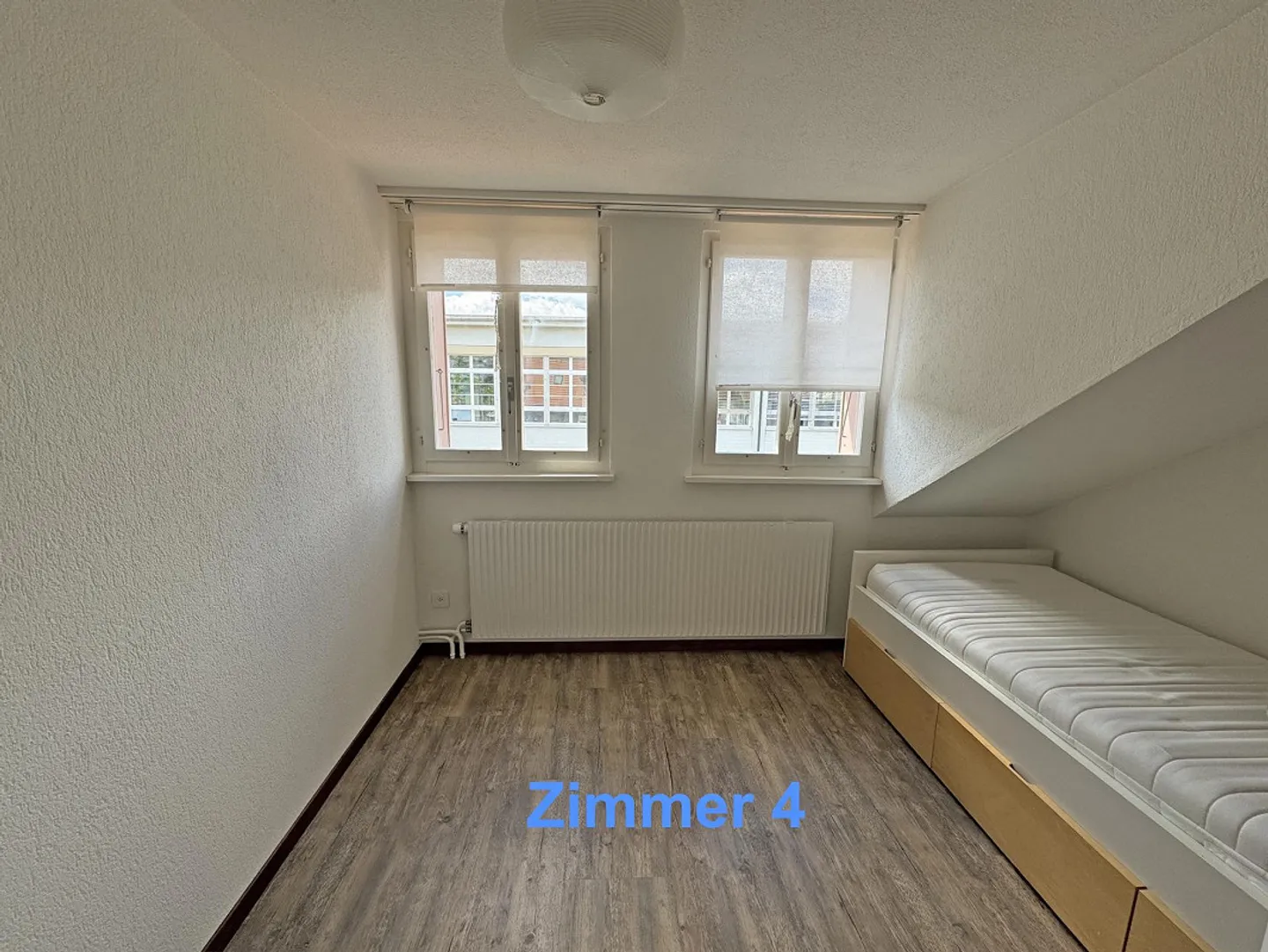 Cozy attic apartment with single garage - ideal for a single person - Photo 15 of 25