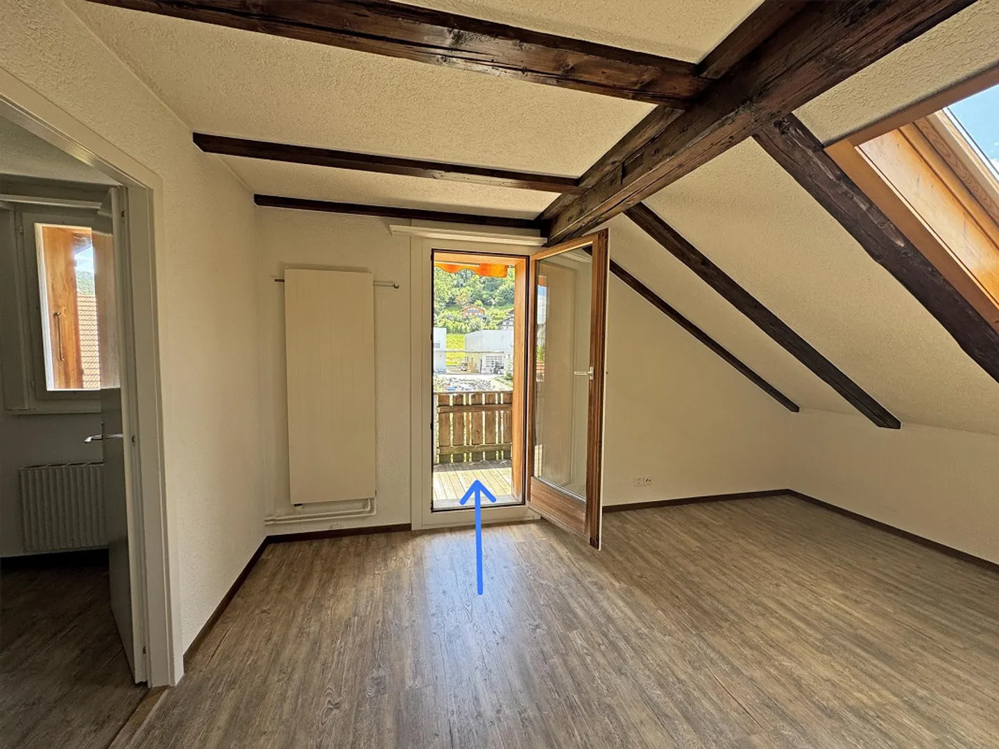 Cozy attic apartment with single garage - ideal for a single person - Photo 20 of 25