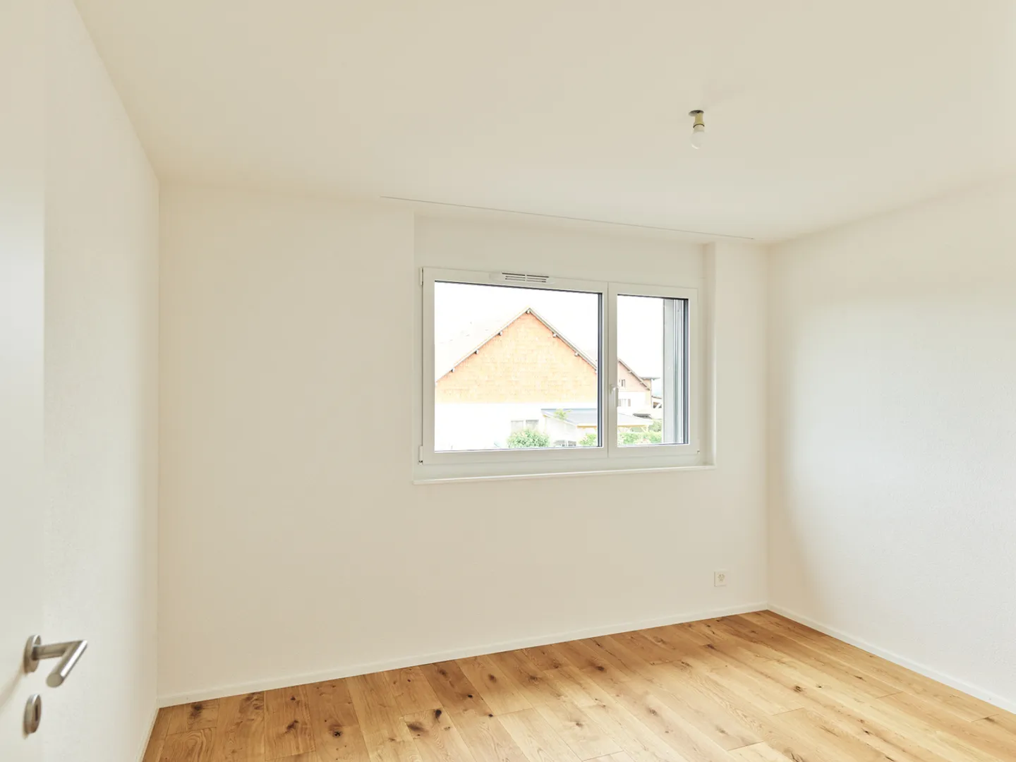 Modernes 4.5-Zimmer-Apartment - Foto 3 von 9
