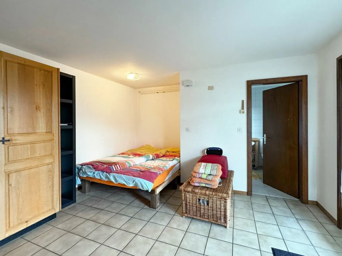 Casa di 5,5 stanze + uno studio con bella vista sulla pianura! - Foto 25 di 26