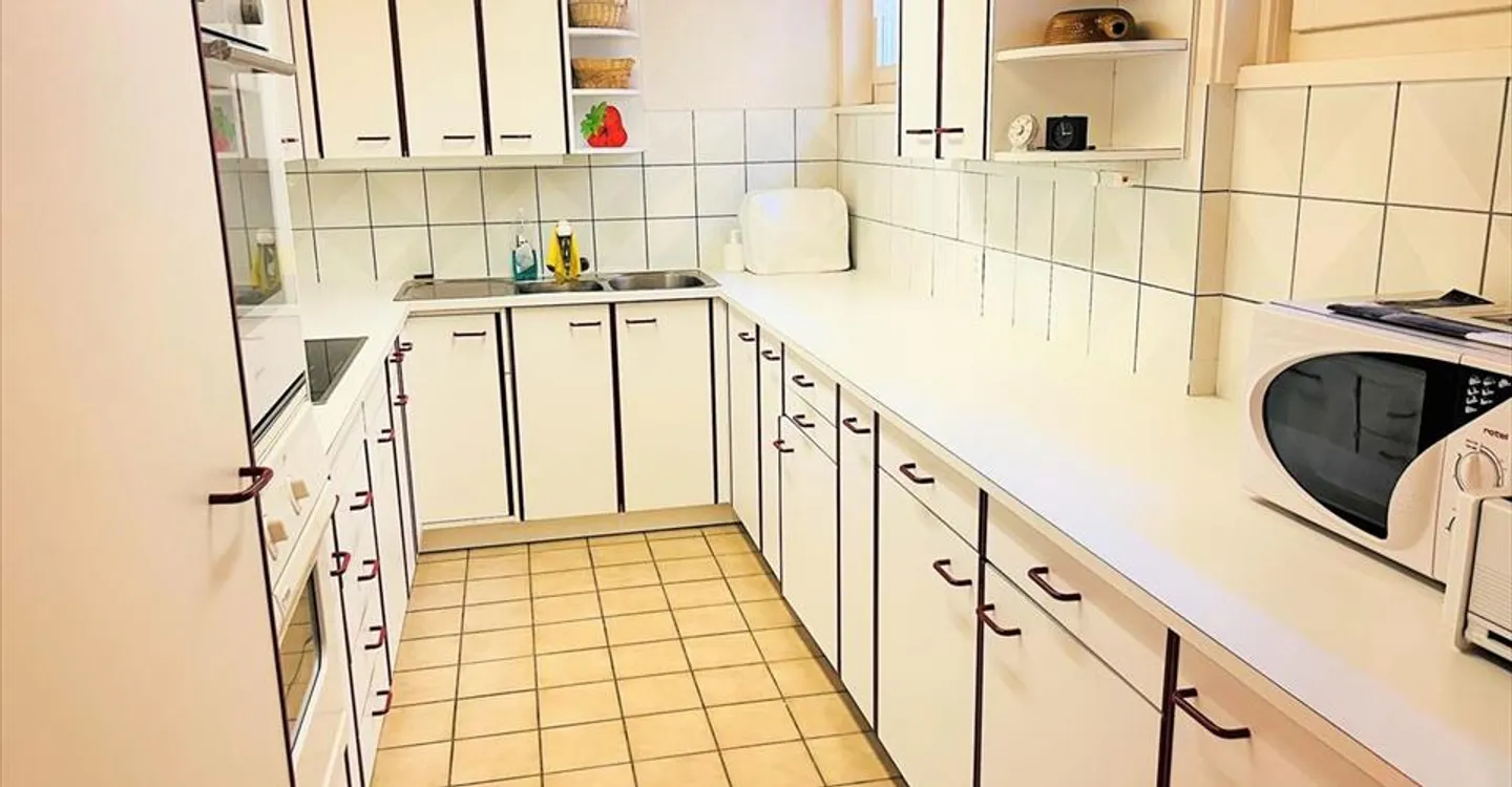 Spacious and bright 16.5 rooms - Magnificent quiet property - Superb view - Very large plot - Photo 15 of 24