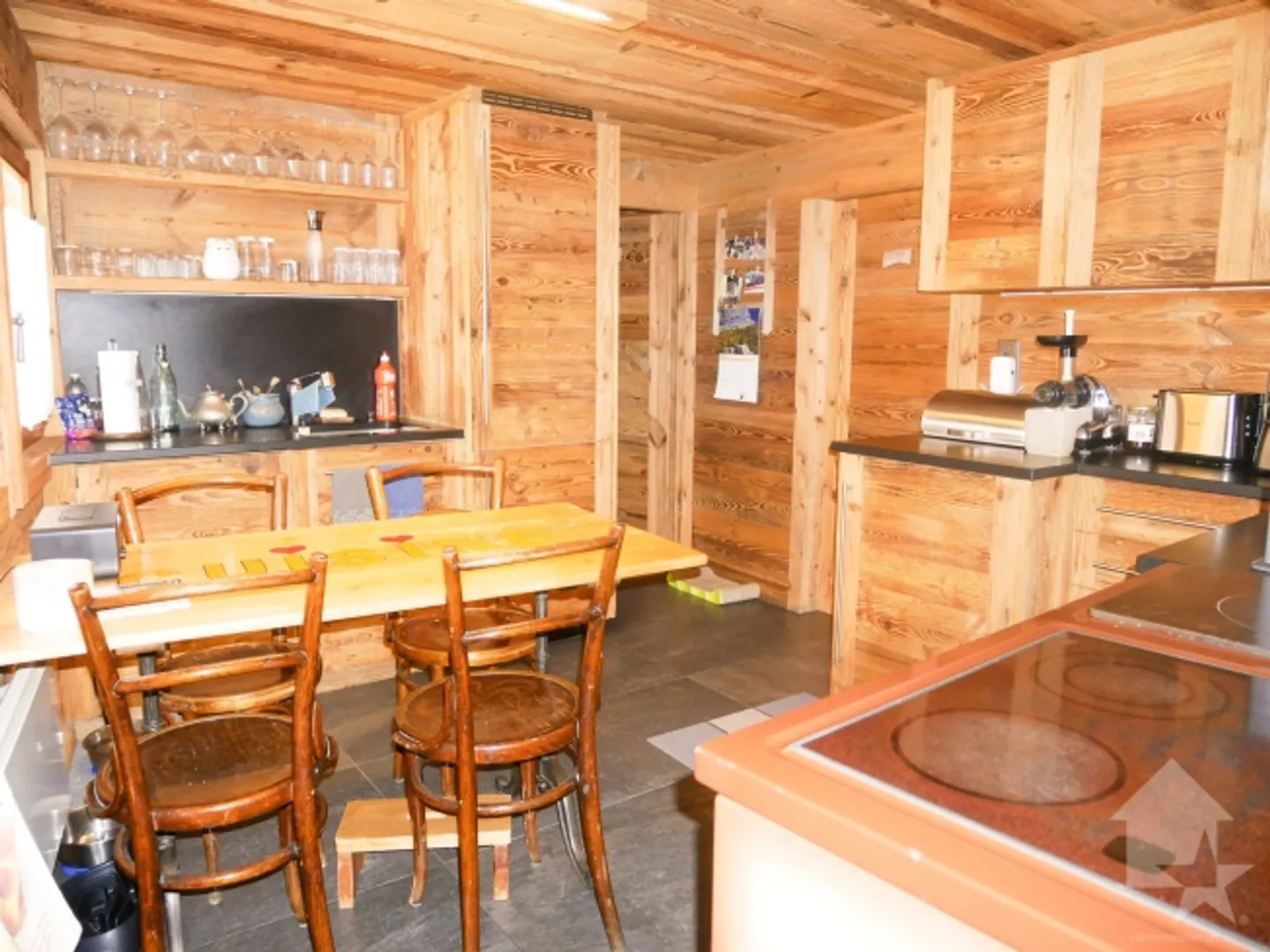 Charming renovated barn with taste in Biolley, stunning view! - Photo 3 of 20