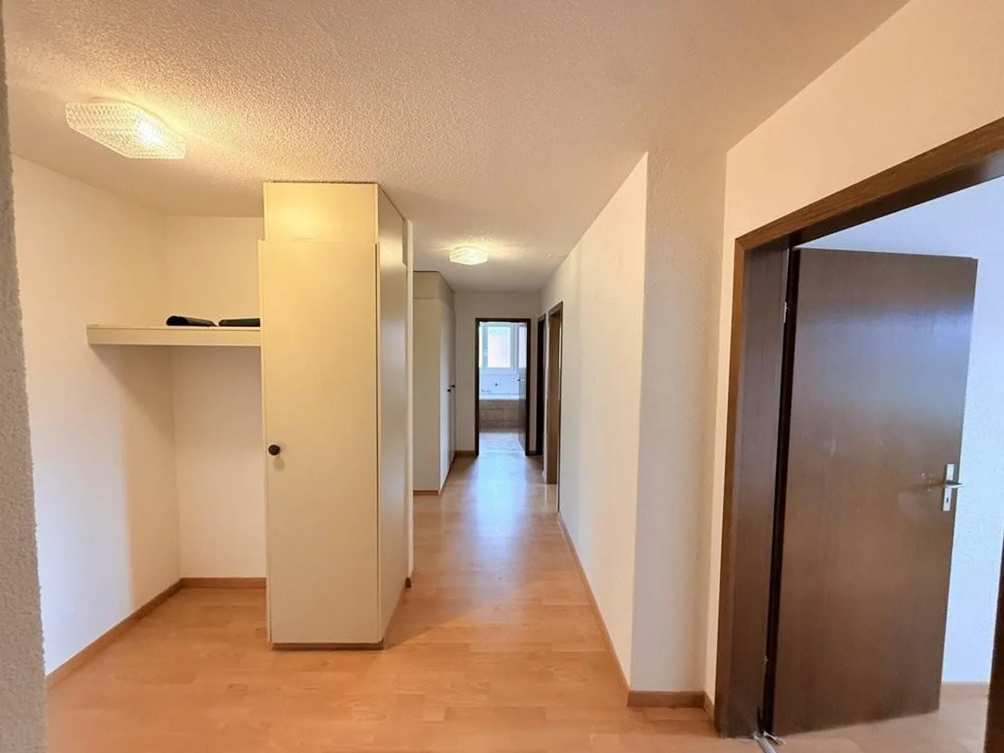 Suis-je votre nouvelle maison? - Photo 2 sur 11
