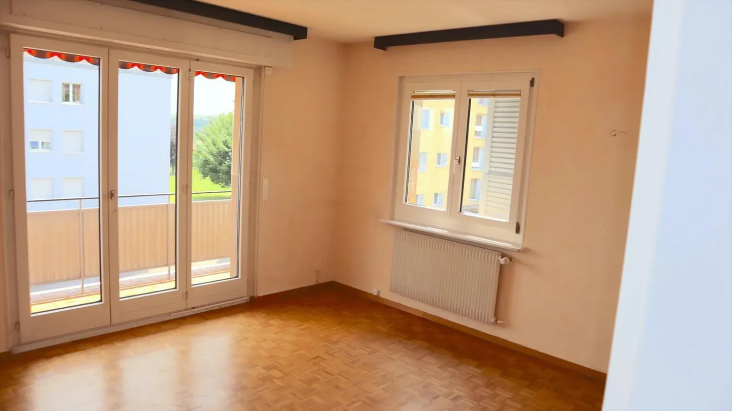 4.5 Room Apartment for Renovation to Your Liking - Photo 5 of 13