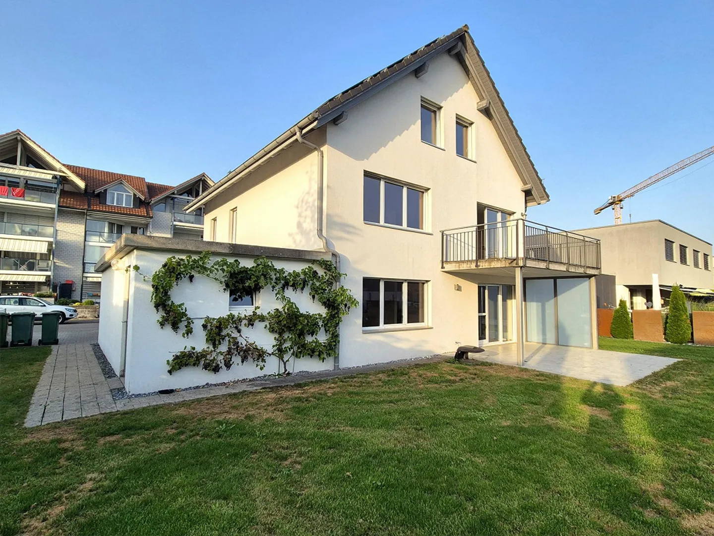 Maison bifamiliale avec confort moderne dans un emplacement calme à Weinfelden - Photo 10 sur 10