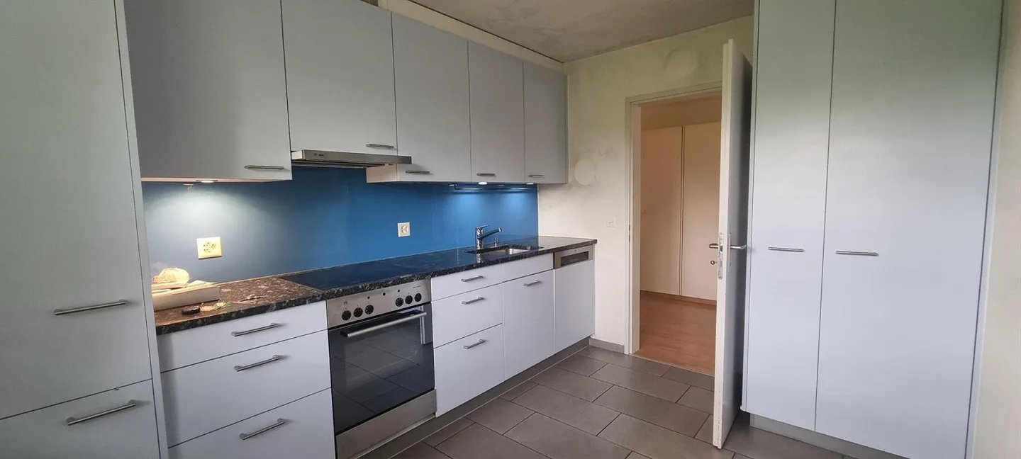 4.5 Room Apartment in Schliern near Köniz - Photo 2 of 11