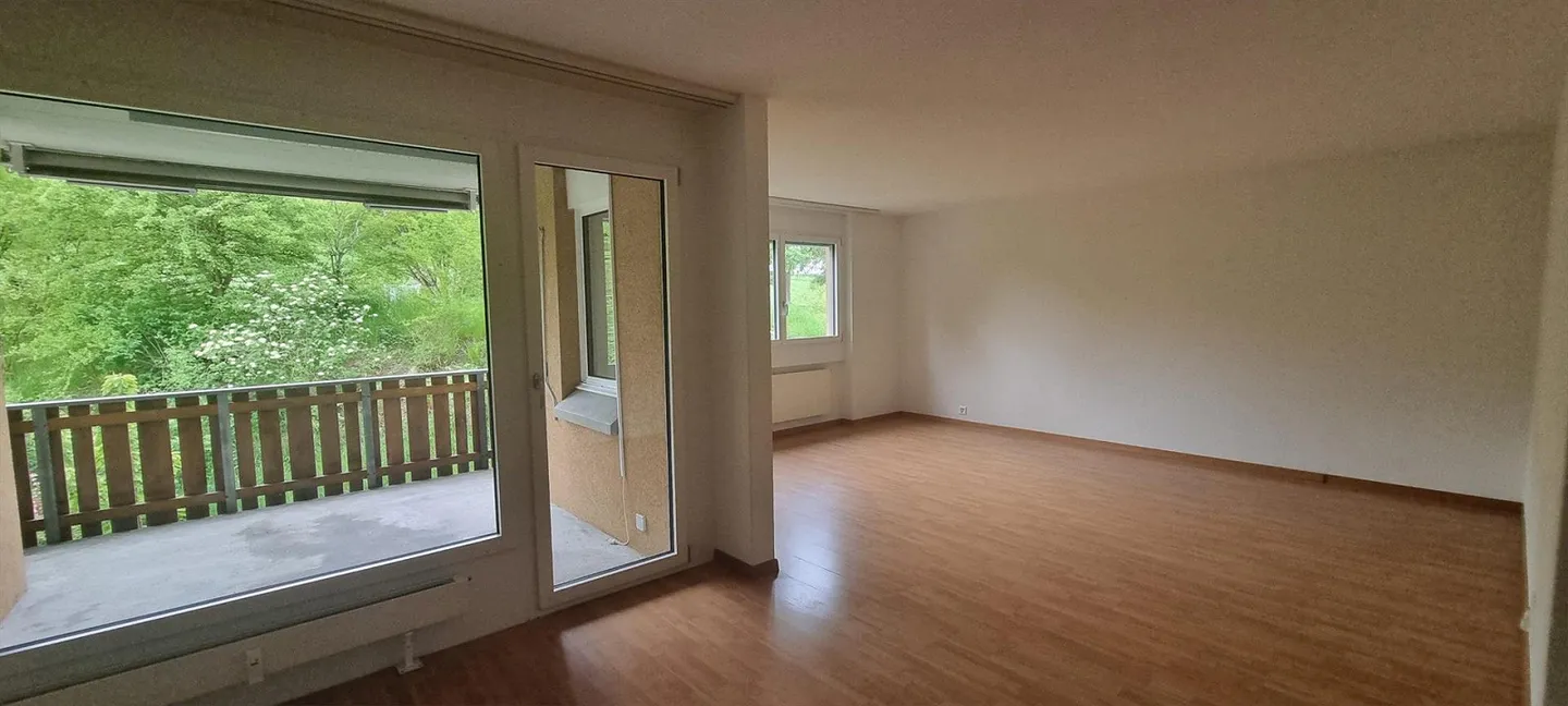 4.5 Room Apartment in Schliern near Köniz - Photo 3 of 11