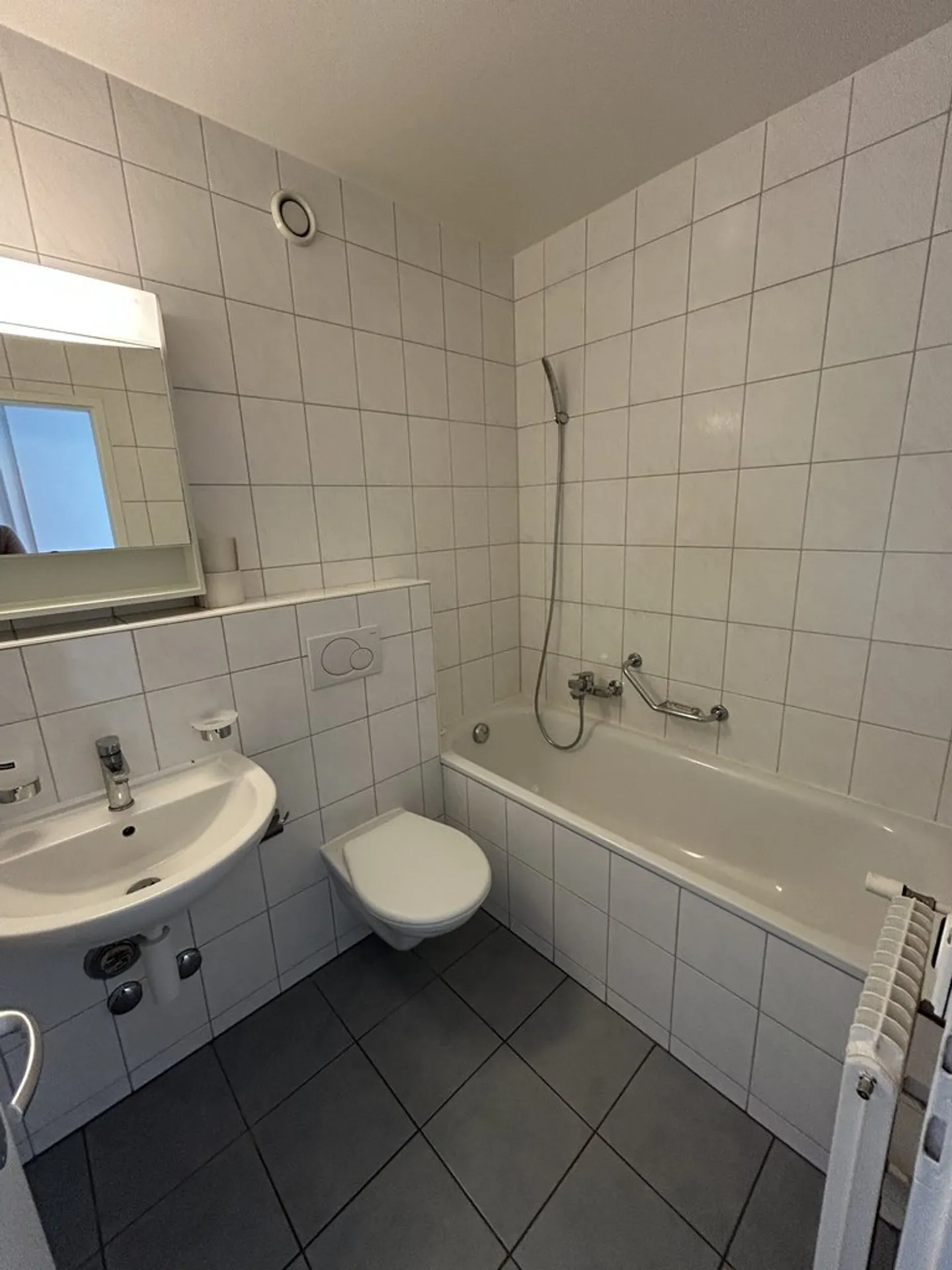 Charmant appartement 2.5 pièces - Photo 9 sur 11