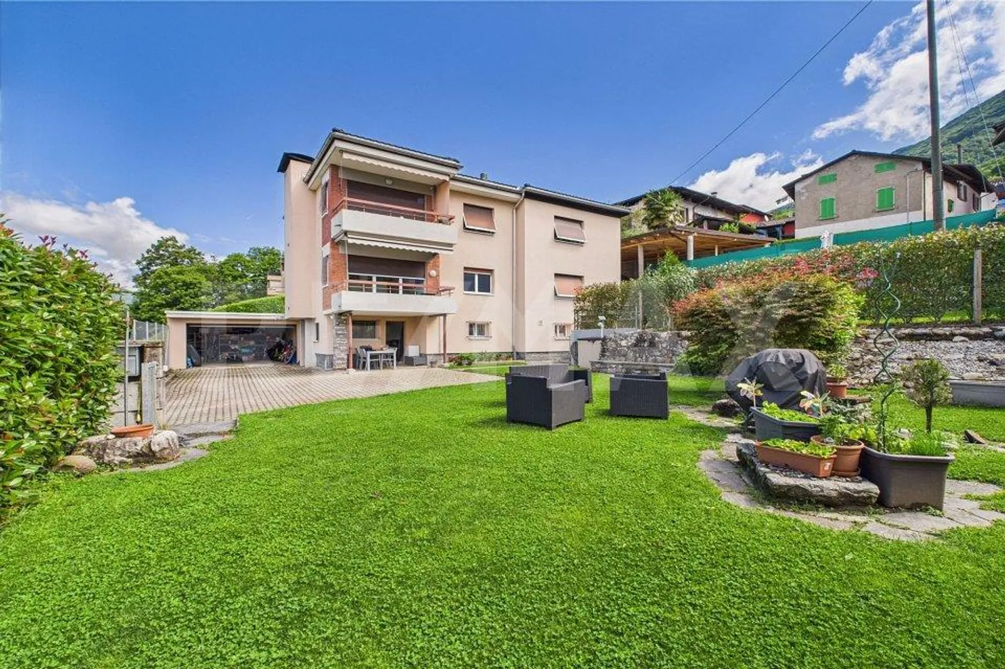 Maison jumelée 10 pièces - Foto 4 von 13