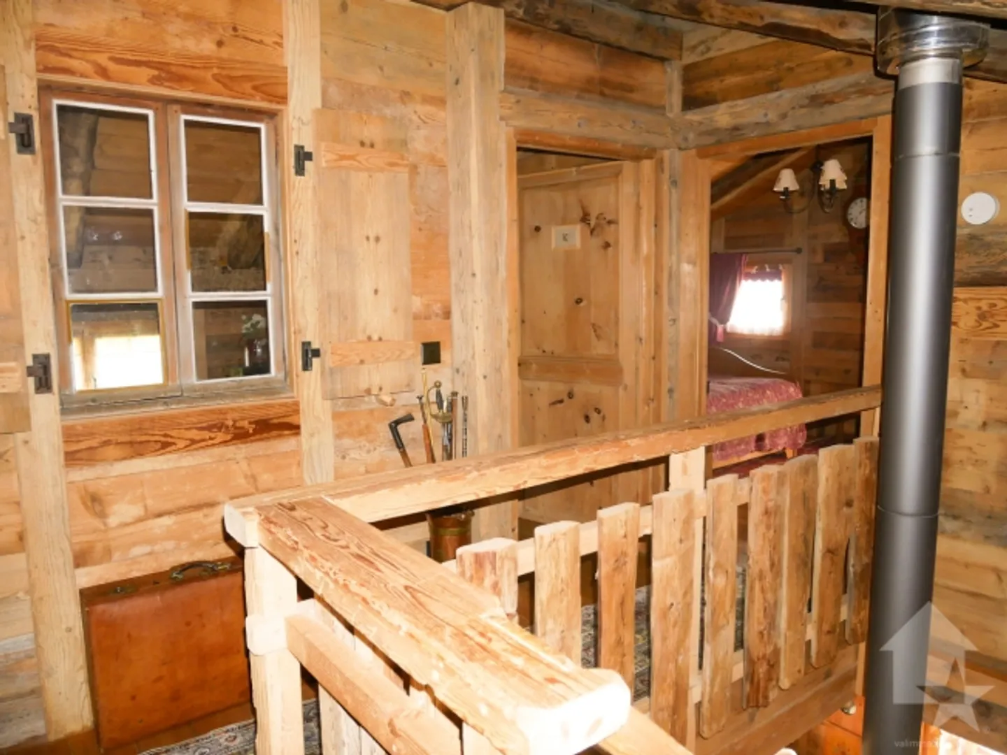 Charming renovated barn with taste in Biolley, stunning view! - Photo 18 of 20